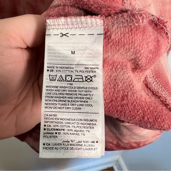 Old Navy Vintage Crewneck Sweatshirt Pink Tie Dye - Picture 12 of 13